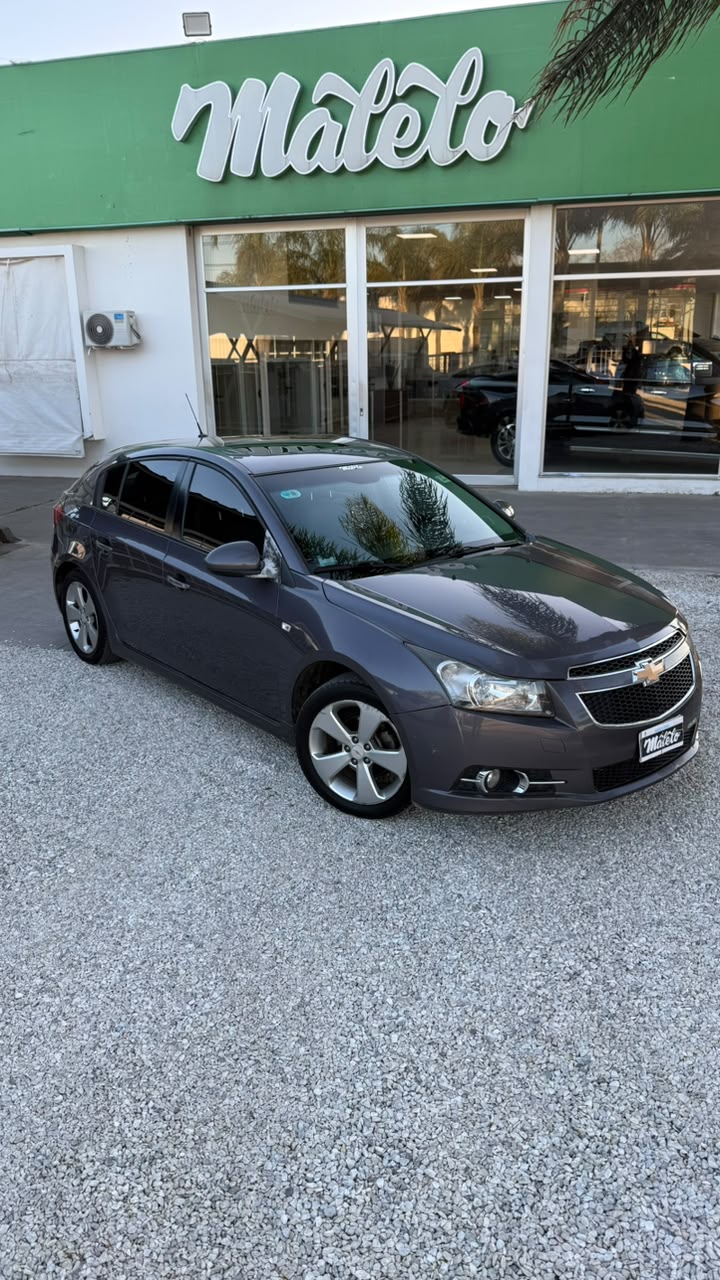 CHEVROLET - CRUZE  LTZ   1.8  CON GNC  - AUTOMÁTICA - 2012